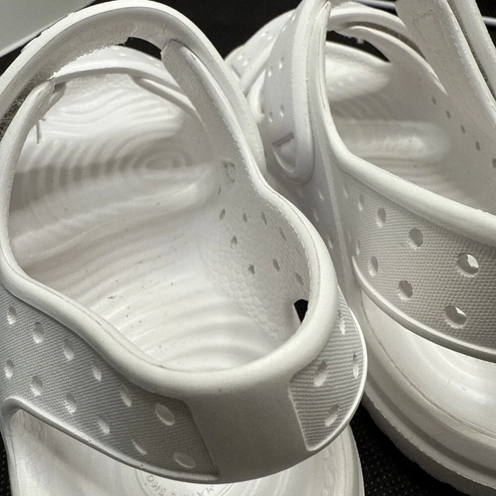 Native Shoes Chase Sandals Kids US 10 White Sugarlite Adjustable Strap UZB42 - Picture 11 of 15